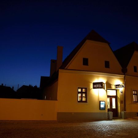 Hotel Lahofer Znojmo Exterior photo